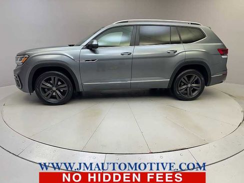 Used 2022 Volkswagen Atlas SEL R-Line image 2