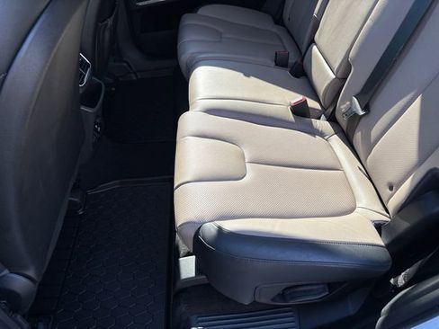 Used 2020 Hyundai Santa Fe Limited AWD/4WD image 21