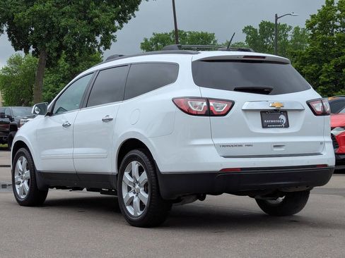 Used 2017 Chevrolet Traverse LT w/ Style and Technology Package AWD/4WD image 9
