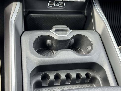 Used 2023 RAM 1500 Laramie AWD/4WD image 27