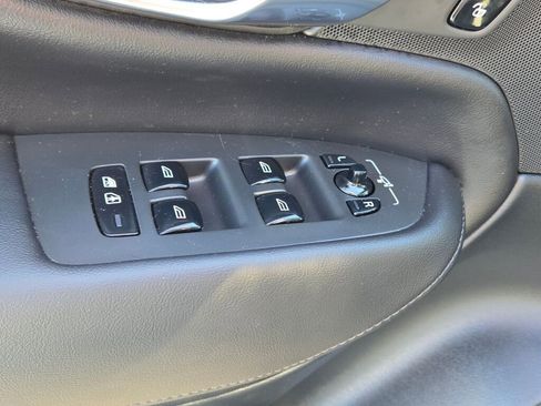 Used 2023 Volvo XC90 T8 Core image 32