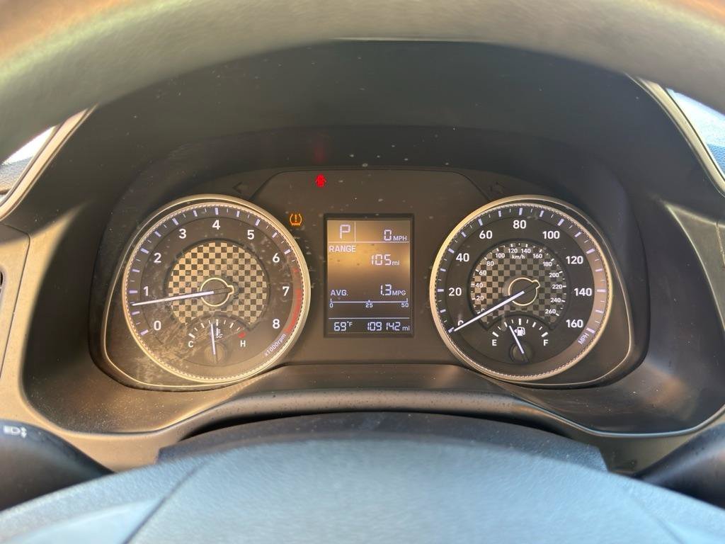 Used 2019 Hyundai Elantra SE FWD image 25