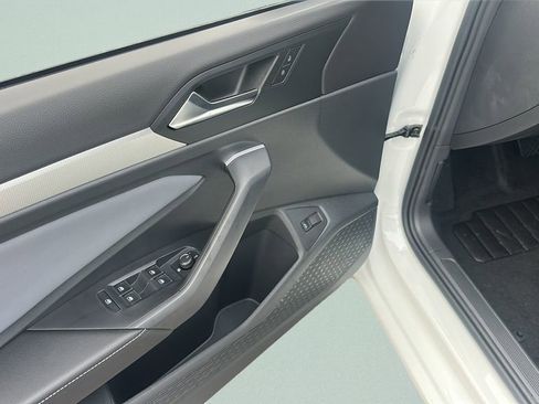 New 2026 Volkswagen Jetta SE image 23