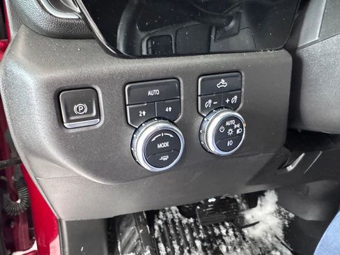 Certified 2023 GMC Sierra 1500 Elevation image 18