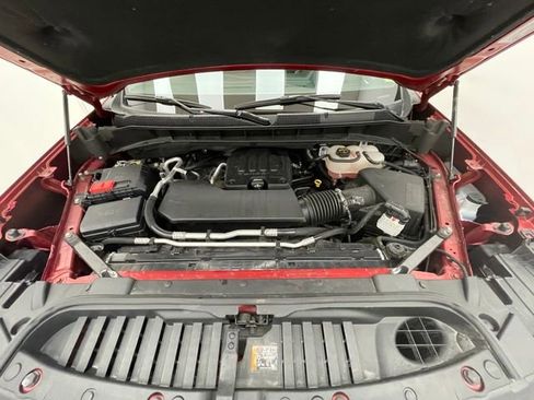 Certified 2025 Chevrolet Silverado 1500 RST AWD/4WD image 18