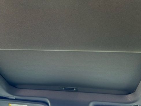 Used 2025 GMC Sierra 1500 AT4 w/ AT4 Premium Package image 17