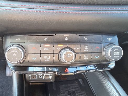Used 2021 Dodge Durango R/T w/ Blacktop Package RWD image 20