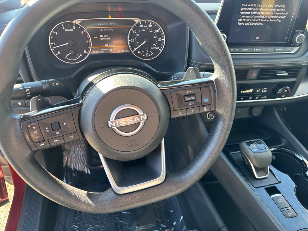 Used 2023 Nissan Rogue SV FWD image 10
