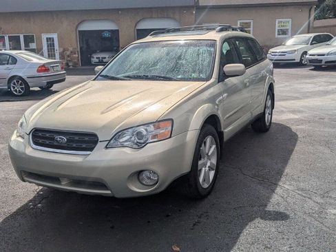 Used 2007 Subaru Outback 2.5i Limited image 2