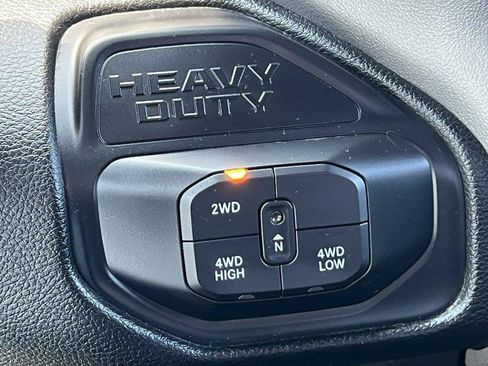 Used 2026 RAM 2500 Big Horn AWD/4WD image 28