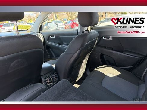 Used 2015 Kia Sportage LX image 34