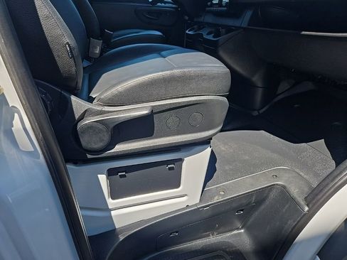 Used 2025 Mercedes-Benz Sprinter 2500 image 58