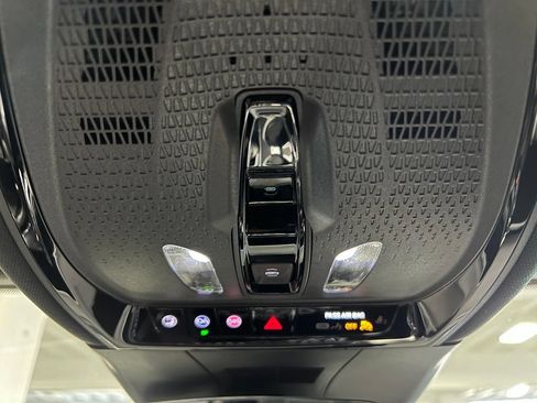Used 2024 Cadillac Lyriq Luxury RWD image 36