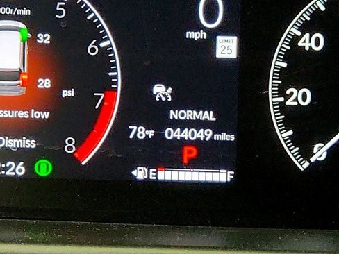 Used 2025 Honda Odyssey Sport-L image 15