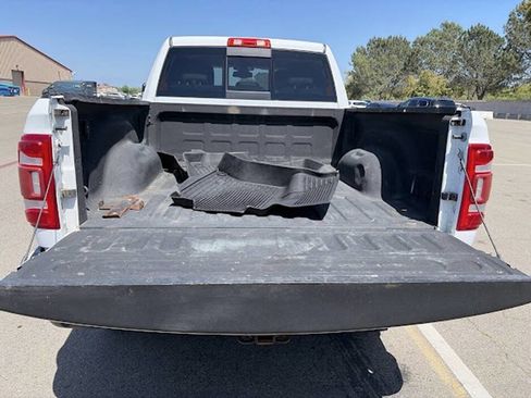 Used 2021 RAM 2500 Laramie AWD/4WD image 5