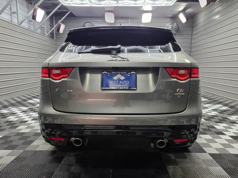 Used 2019 Jaguar F-PACE S AWD/4WD image 6