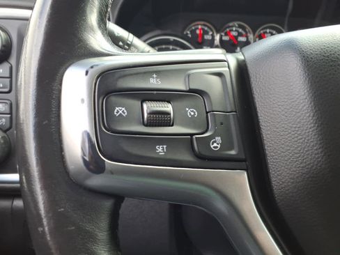 Used 2021 Chevrolet Silverado 1500 LT Trail Boss w/ Convenience Package II image 16