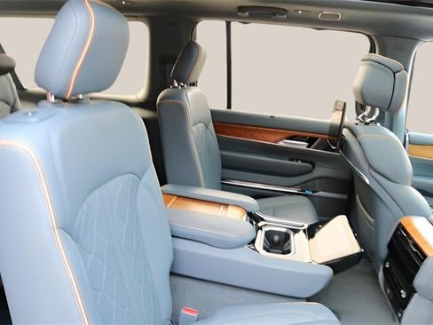 Used 2023 Jeep Grand Wagoneer L Series III w/ Rear Seat Video Group 1 image 20