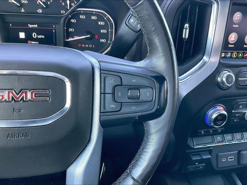 Used 2020 GMC Sierra 1500 SLT RWD image 19