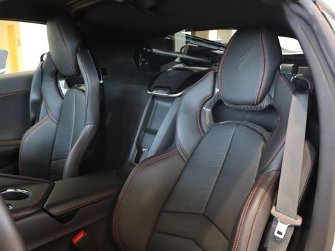 Used 2026 Chevrolet Corvette Z06 RWD image 18
