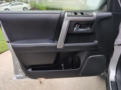 Certified 2024 Toyota 4Runner SR5 AWD/4WD image 14
