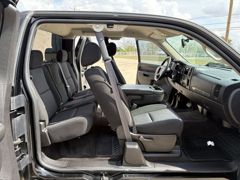 Used 2011 Chevrolet Silverado 1500 LT w/ Texas Edition RWD image 14