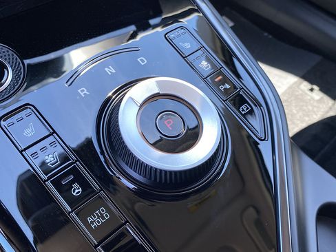 New 2026 Kia Niro Wave FWD image 18