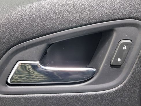 Used 2018 GMC Canyon SLE w/ SLE Convenience Package image 23