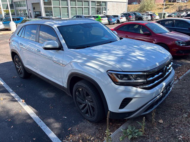 Used 2022 Volkswagen Atlas Cross Sport SE AWD/4WD image 1