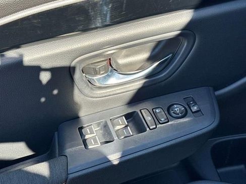 Used 2023 Honda Pilot Sport image 5