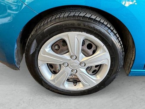 Used 2021 Chevrolet Spark LS FWD image 23