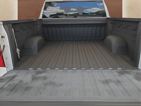 Used 2019 Chevrolet Silverado 1500 Custom w/ Custom Convenience Package RWD image 27