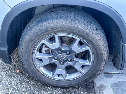 Used 2023 Honda Passport TrailSport image 11