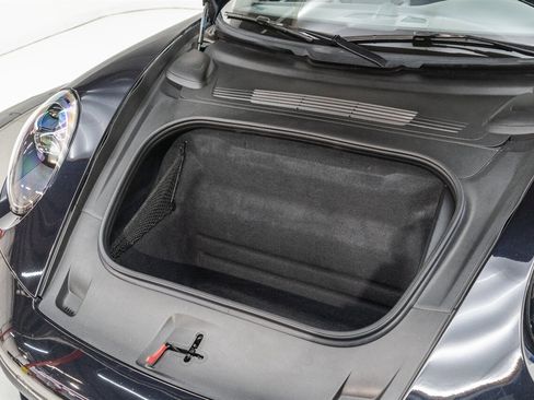 Used 2021 Porsche 911 Carrera 4S image 50