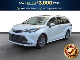 Used 2022 Toyota Sienna XLE 360° Tour