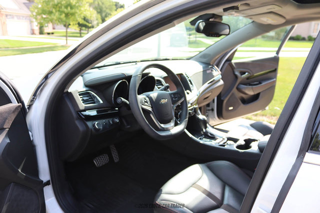 Used 2016 Chevrolet SS RWD image 26