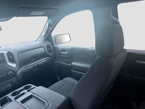 Used 2022 Chevrolet Silverado 1500 Custom AWD/4WD image 21