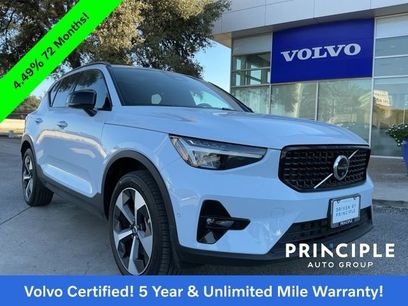 Certified 2025 Volvo XC40 B5 Plus