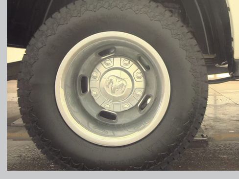 Used 2026 RAM 3500 Tradesman AWD/4WD image 12