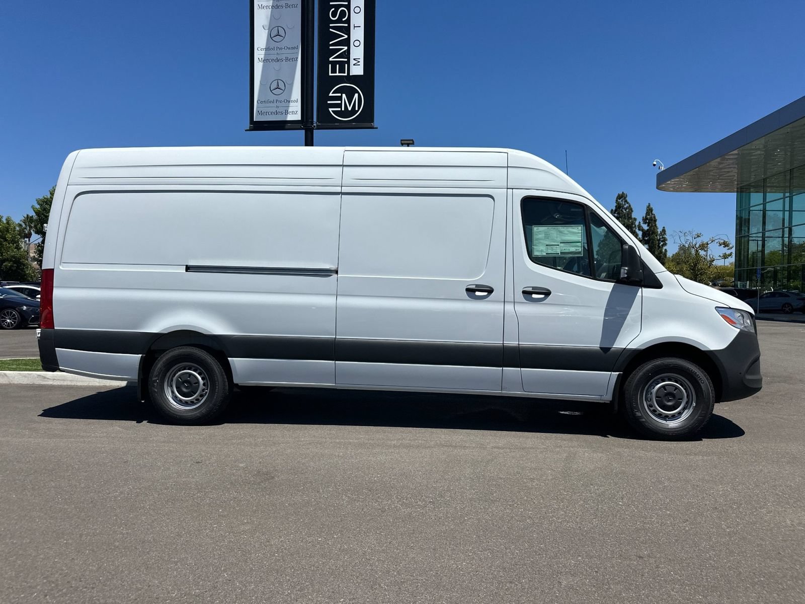 New 2026 Mercedes-Benz Sprinter 2500 image 2