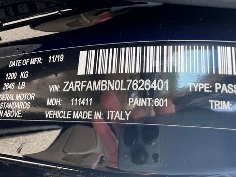 Used 2020 Alfa Romeo Giulia Ti image 41