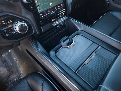 Used 2022 RAM 1500 Limited image 14