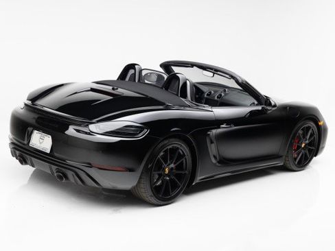 Used 2022 Porsche 718 Boxster GTS image 3