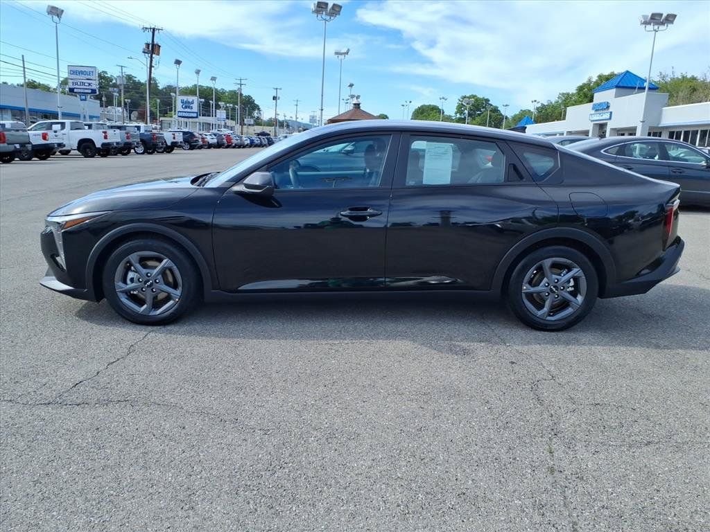 Used 2025 Kia K4 FWD image 7
