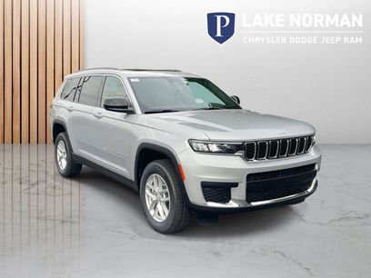 New 2025 Jeep Grand Cherokee L Laredo w/ Luxury Tech Group I