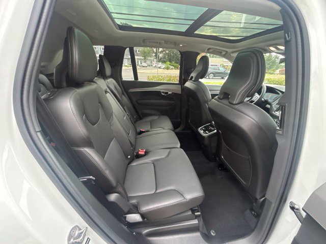 Certified 2025 Volvo XC90 B5 Core AWD/4WD image 13