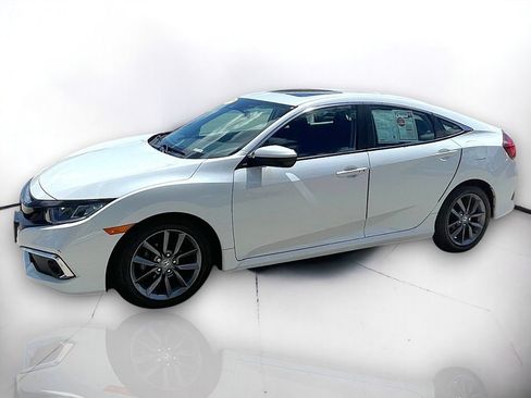 Used 2019 Honda Civic EX image 2
