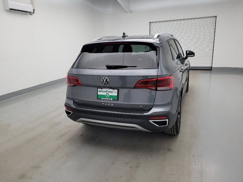 Used 2022 Volkswagen Taos SE AWD/4WD image 7