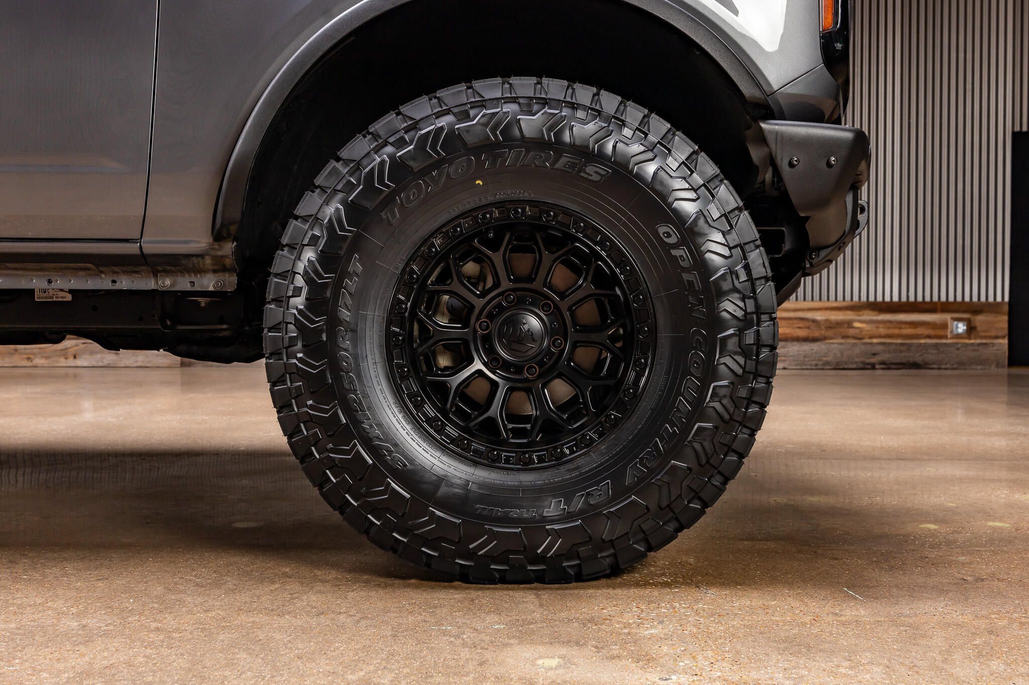 Used 2022 Ford Bronco Wildtrak AWD/4WD image 12