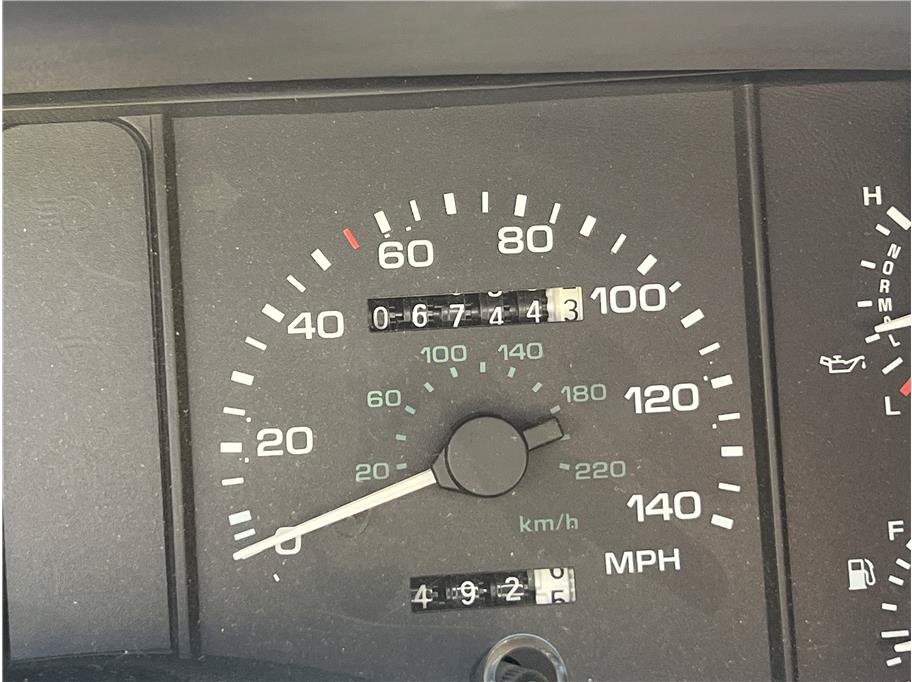 Used 1993 Ford Mustang GT RWD image 22